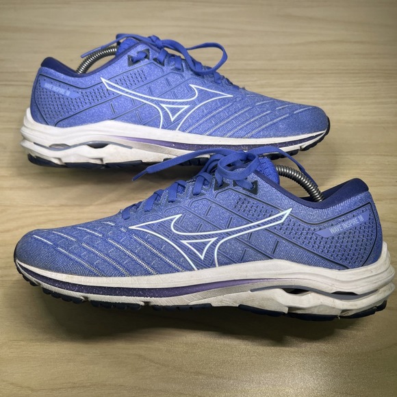 Mizuno Wave Inspire 18 Womens 10.5 Running Shoes Blue Support Cushioned Trainers - Picture 1 of 11